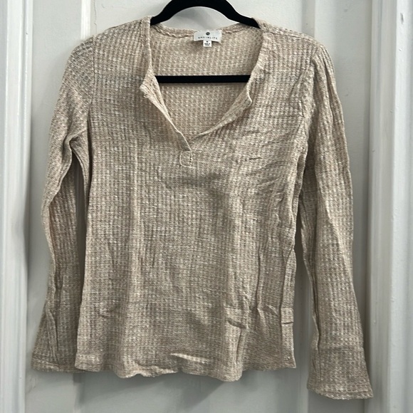 Socialite women’s long sleeve thermal shirt, beige size medium - Picture 2 of 5